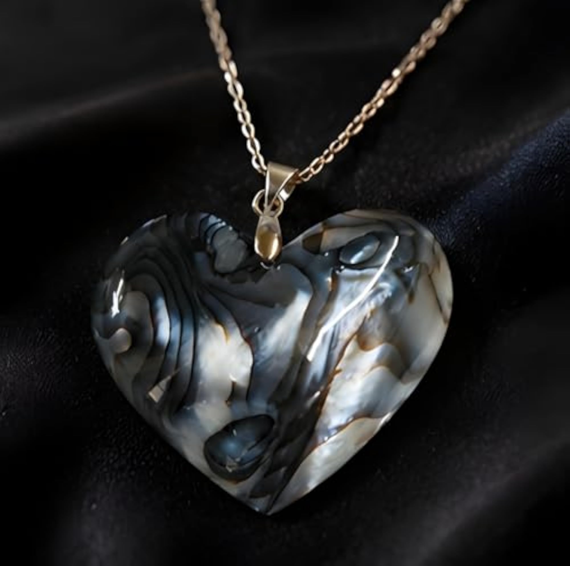 Mother of Pearl Heart Shape Pendant for Necklace